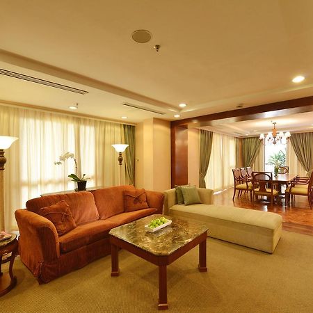 Hotel Equatorial Melaka Esterno foto